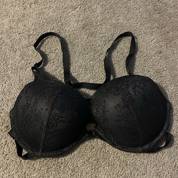 Victorias Secret Strappy‎ push up bra - Picture 1 of 10